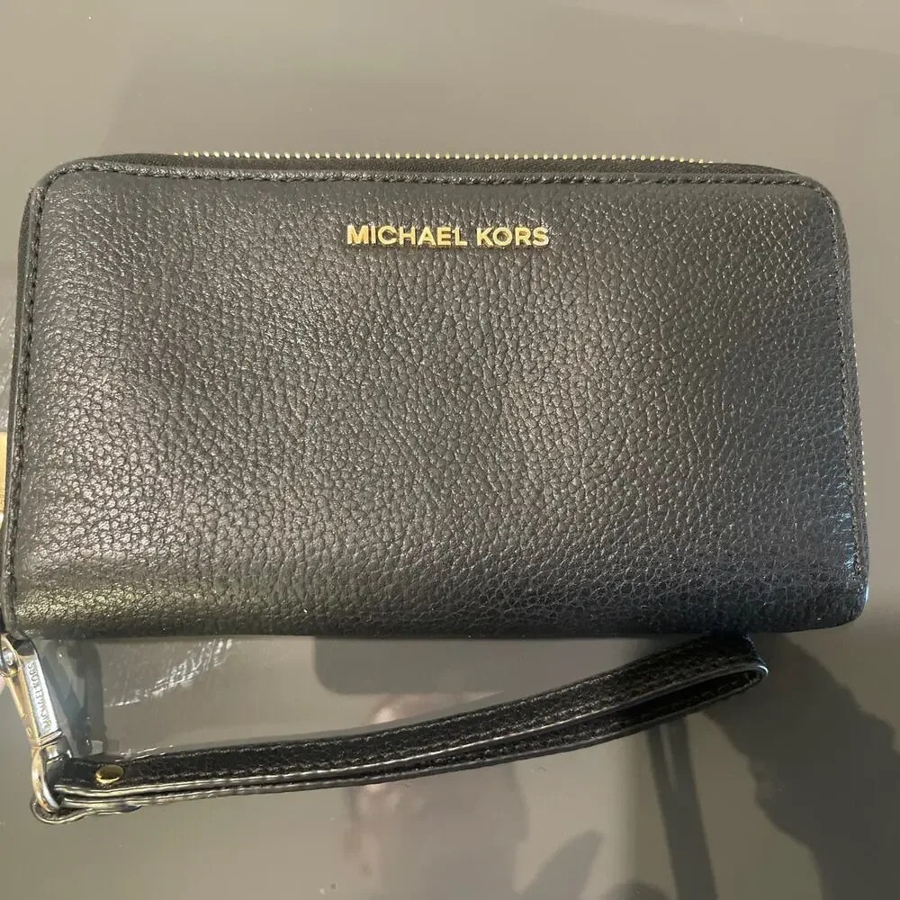 MICHAEL KORS Bedford Black Pebbled Leather Tote and Wallet Set
